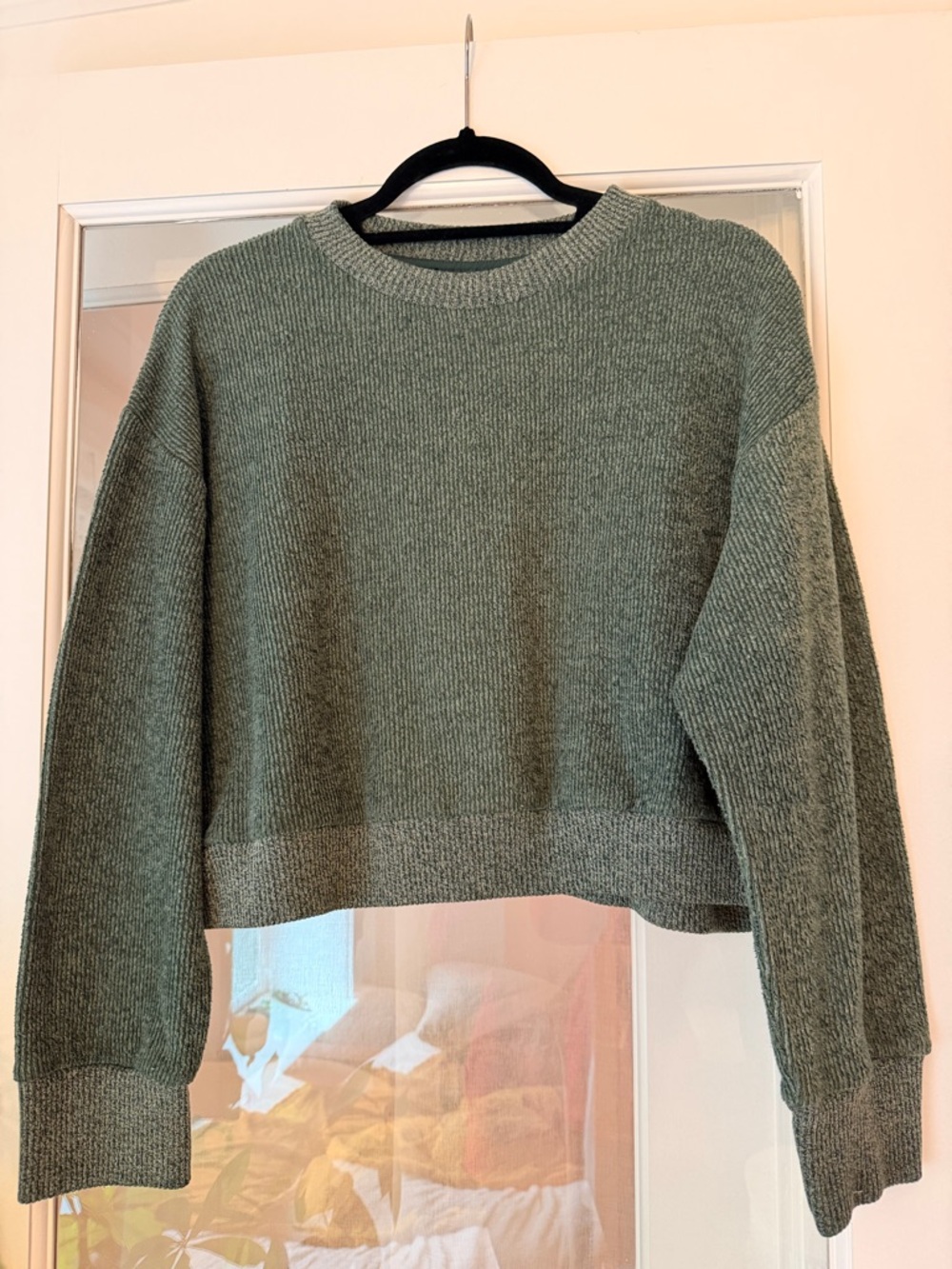 Zara Cropped Crewneck Sweater - Sage Green